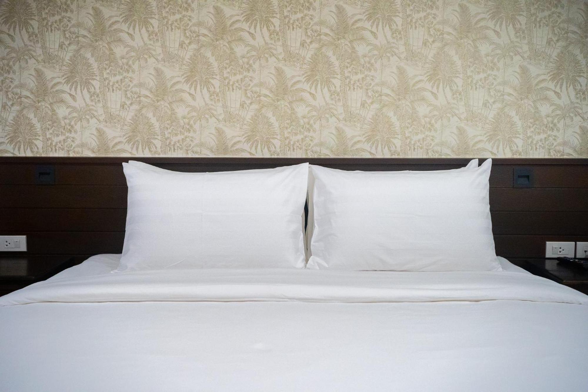צ'יאנג מאי Singharaj Boutique Hotel חדר תמונה